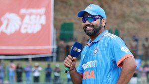 Rohit Sharma: ఎవర్నీ తక్కువ అంచనా వేయం.. ఆసియా కప్‌ గెలిచే ఫేవరెట్లు లేరు: రోహిత్