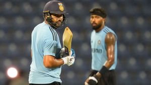 INDvsPAK: టాస్ ఓడితే భారత్‌కు పీడకలే.. పాక్ బ్యాటర్ల ఊరమాస్ బ్యాటింగ్ ఖాయం!