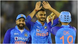 Asia Cup Final: అక్షర్ స్థానంలో అతన్ని ఆడిస్తున్నాం.. అందరూ తిరిగొచ్చేశారు: రోహిత్ శర్మ