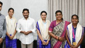 Asian Games 2023: ఆసియా క్రీడల విజేతలకు నగదు బహుమతులందజేసిన సీఎం