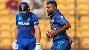 World Cup 2023: దారుణం.. 156 రన్స్‌కే కుప్పకూలిన ఇంగ్లండ్!