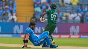 IND vs BAN: టీమిండియాకు బిగ్ షాక్.. హార్దిక్ పాండ్యాకు తీవ్ర గాయం!