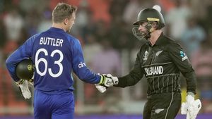 ENGvsNZ: బట్లర్ మాటల వెనుక మీనింగ్ ఇదా?.. ఇంగ్లండ్ ఓటమిపై పేలుతున్న జోకులు!