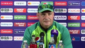 IND vs PAK: ఇది ఐసీసీ టోర్నీలా లేదు.. పాకిస్థాన్ కోచ్ అసహనం!