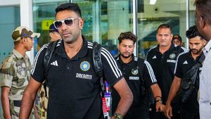 India Playing XI: అశ్విన్ ఇన్.. కుల్దీప్ ఔట్! ఆసీస్‌తో తలపడే భారత తుది జట్టు ఇదే!