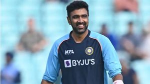 World Cup 2023: ఫూల్ అన్న లెజెండ్‌కు కాల్ చేసిన అశ్విన్.. ఏం మాట్లాడుకున్నారో తెలుసా?