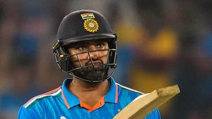 INDvsNZ: రోహిత్ హిస్టరీ క్రియేట్ చేస్తాడా?.. కివీస్‌ గోడ బద్దలు కొడతాడా?