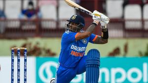 Suryakumar Yadav: ‘టీమిండియా కష్టాల్లో ఉంటే.. హాయిగా తింటున్నావా?’.. సూరీడుని ట్రోల్ చేస్తున్న ఫ్యాన్స్!