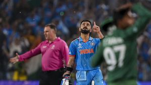 Virat Kohli: చేసింది సింగిల్ సెంచరీ.. బద్దలైంది ఐదు రికార్డులు.. ఇది కదా కోహ్లీ దెబ్బంటే..!