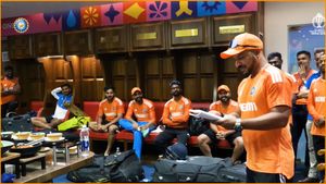 World Cup 2023: బెస్ట్ ఫీల్డర్ అవార్డుల్లో.. సర్‌ప్రైజ్ ఇచ్చిన ఫీల్డింగ్ కోచ్.. అనౌన్స్ చేసిన లెజెండ్!