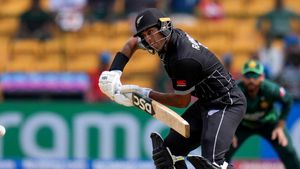 Rachin Ravindra.. ఏం ఆడుతున్నాడ్రా..!!