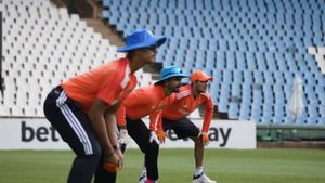 టీమిండియా చరిత్ర సృష్టించేనా?