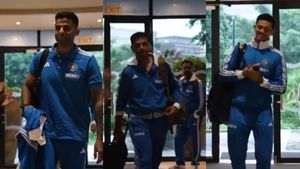 IND vs SA: సౌతాఫ్రికా గడ్డపై అడుగుపెట్టిన టీమిండియా.. అదిరిపోయే ఆహ్వానం (వీడియో)