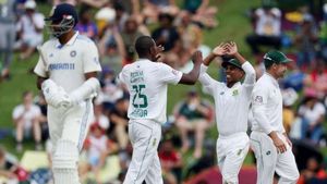 IND vs SA: ముగిసిన తొలి రోజు ఆట.. టీమిండియాను ఆదుకున్న కేఎల్ రాహుల్!