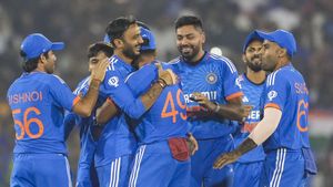 IND vs AUS: టీమిండియా కొంపముంచిన కెప్టెన్, వైస్ కెప్టెన్!