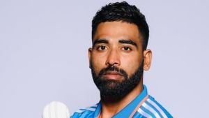 గుండె బద్దలైందంటూ సిరాజ్ ఎమోషనల్ పోస్ట్