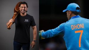 MS Dhoni Special gift: ధోనీకి బీసీసీఐ స్పెషల్ గిఫ్ట్.. ‘THALA ఫర్ ఏ రీజన్’ఫ్యాన్స్ హ్యాపీ
