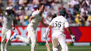 Babar Azam: ఔటయ్యానా? అసలు బాల్ ఎప్పుడు వచ్చింది? (వీడియో)