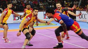 Pro Kabaddi League: తెలుగు టైటాన్స్ హ్యాట్రిక్ ఓటమి