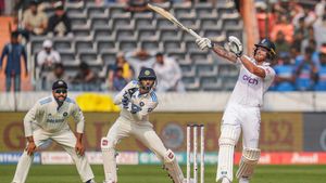 IND vs ENG: కుప్పకూలిన ఇంగ్లాండ్.. బెన్ స్టోక్స్ ఒంటరి పోరాటం