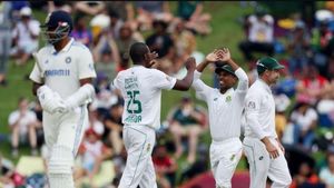 6 wickets for 0 run: ఇదేం బ్యాటింగ్ రా అయ్యా? టాయిలెట్‌కు వెళ్లొచ్చేలోపే ఆలౌటా?