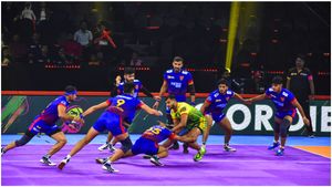 Pro Kabaddi League: టాప్-2లోకి దూసుకెళ్లిన దబాంగ్ ఢిల్లీ
