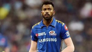 వచ్చేస్తున్నా.. ముంబయి ఇండియన్స్ ఫ్యాన్స్ సిద్ధమేనా? - హార్దిక్ (వీడియో)