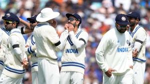 IND vs ENG: టీమిండియాకు బిగ్ షాక్.. ఇంగ్లండ్‌తో టెస్ట్ సిరీస్‌‌కు ఆ స్టార్ పేసర్ దూరం!