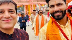 అయోధ్య రాముడి ప్రాణ ప్రతిష్ఠ వేడుకలో స్టార్ క్రికెటర్లు (Video)