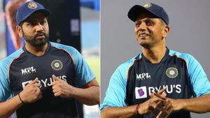 రోహిత్ శర్మకు జతగా అతనే ఓపెనర్: రాహుల్ ద్రవిడ్