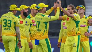 44 ఏళ్ల వయసులో కళ్లు చెదిరే క్యాచ్‌లు! (Video)