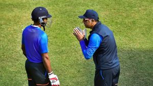 KS భరత్‌పై వేటు? ఇషాన్‌ కిషన్‌పై ద్రవిడ్ కీలక వ్యాఖ్యలు