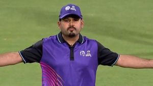 WPL 2024 మ్యాచ్‌లో అంపైర్‌గా శ్రేయస్ అయ్యర్..? ఫొటోలు వైరల్!