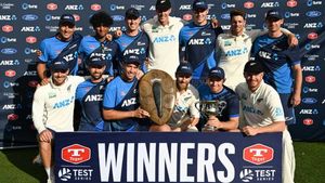 న్యూజిలాండ్ సంచలన విజయం.. 92 ఏళ్లలో తొలిసారి!