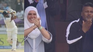 IND vs ENG: చరిత్ర సృష్టించిన సర్ఫరాజ్ ఖాన్.. ఎగిరి గంతేసిన తండ్రి! (వీడియో)