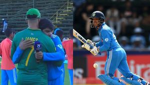 U19WC: కన్నీటితో దక్షిణాఫ్రికా.. ఓదార్చిన భారత్ కెప్టెన్