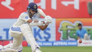 ఆ ఇద్దరి వల్లే సెంచరీ సాధించా: యశస్వి జైస్వాల్