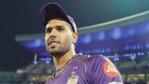 KKR vs SRH: మయాంక్ అగర్వాల్‌కు ఫ్లయింగ్ కిస్ ఇచ్చినందుకు హర్షిత్ రానాకు 60శాతం జరిమానా (Video) - BCCI