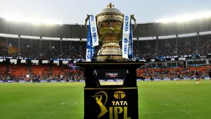 IPL ప్రదర్శనకు ప్రాధాన్యత ఇచ్చి దేశవాళీ క్రికెట్ ఆడమంటే ఎలా సర్..?