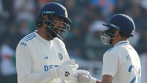 Kuldeep-Bumrah: ఇంగ్లండ్ బ్యాటర్లు సిగ్గుపడాల్సిందే!