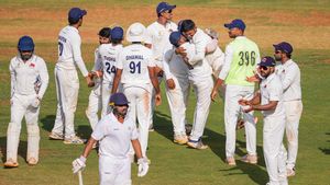 Ranji Trophy: ఎదురులేని ముంబై