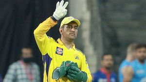 MS Dhoni: ఓ శకం ముగిసింది.. ఫ్యాన్స్ భావోద్వేగం!