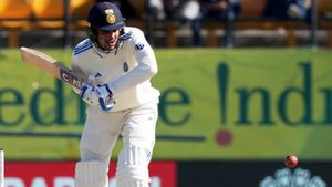 అండర్సన్‌కు చుక్కలు చూపించిన గిల్.. అదిరే సిక్సర్ (Video)