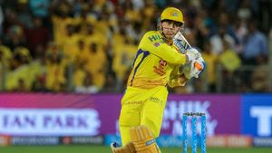 ఐపీఎల్ 2024 సీజన్ మధ్యలోనే ధోనీ అవుట్?: సీఎస్‌కే ఏం చెబుతోంది?