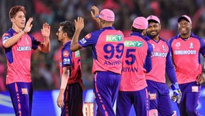 RR vs DC: రఫ్ఫాడించిన ఆవేశ్ ఖాన్.. ఓడిపోయే మ్యాచ్‌లో గెలిచిన రాజస్థాన్ రాయల్స్!