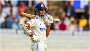 IND vs ENG: ఇంగ్లండ్ కోచ్‌నూ వదలని జైస్వాల్