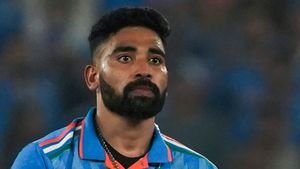 IPL 2024: గోల్డెన్ ఛాన్స్ మిస్.. టీ20 ప్రపంచకప్ నుంచి సిరాజ్ ఔట్!