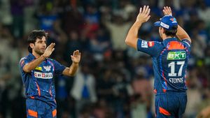 LSG vs MI: రవి బిష్ణోయ్ కళ్లు చెదిరే త్రో.. బిత్తరపోయిన తెలుగోడు! (వీడియో)