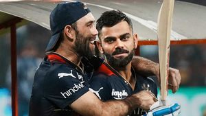 కోహ్లి, మాక్సీతో కాదు.. RCB గెలవాలంటే చేయాల్సింది ఇదే!