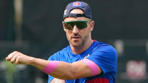 RCB vs CSK: అందుకే గ్లేన్ మ్యాక్స్‌వెల్‌ను తీసుకున్నాం: ఫాఫ్ డుప్లెసిస్